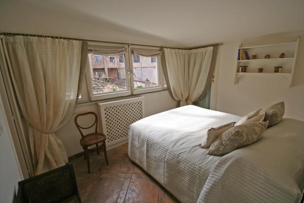 Casa Giulia Rom