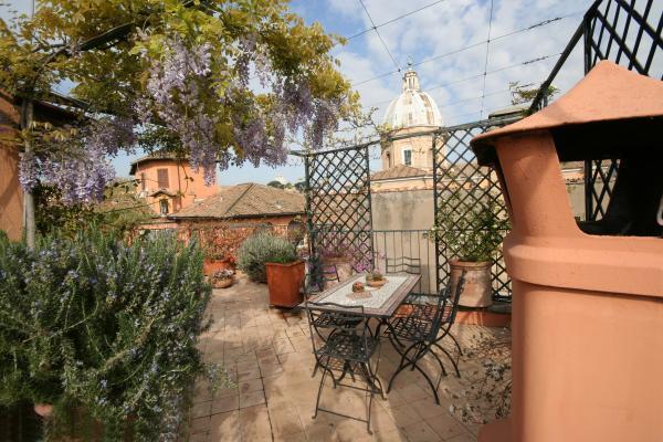 Casa Giulia * Roma